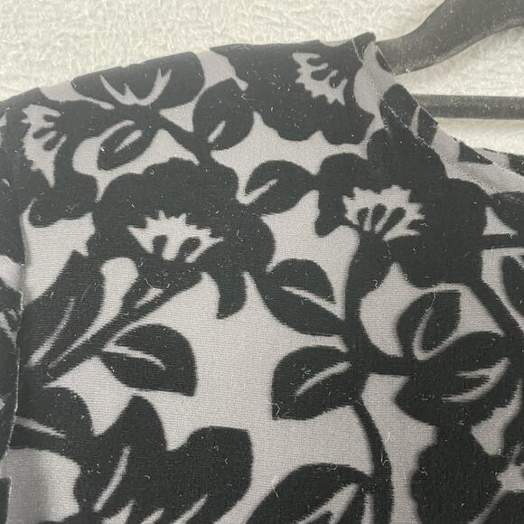 Rena Rowan Blouse Womens 14 Black Gray Floral Silk Blend Burnout Velvet Top - Picture 2 of 8